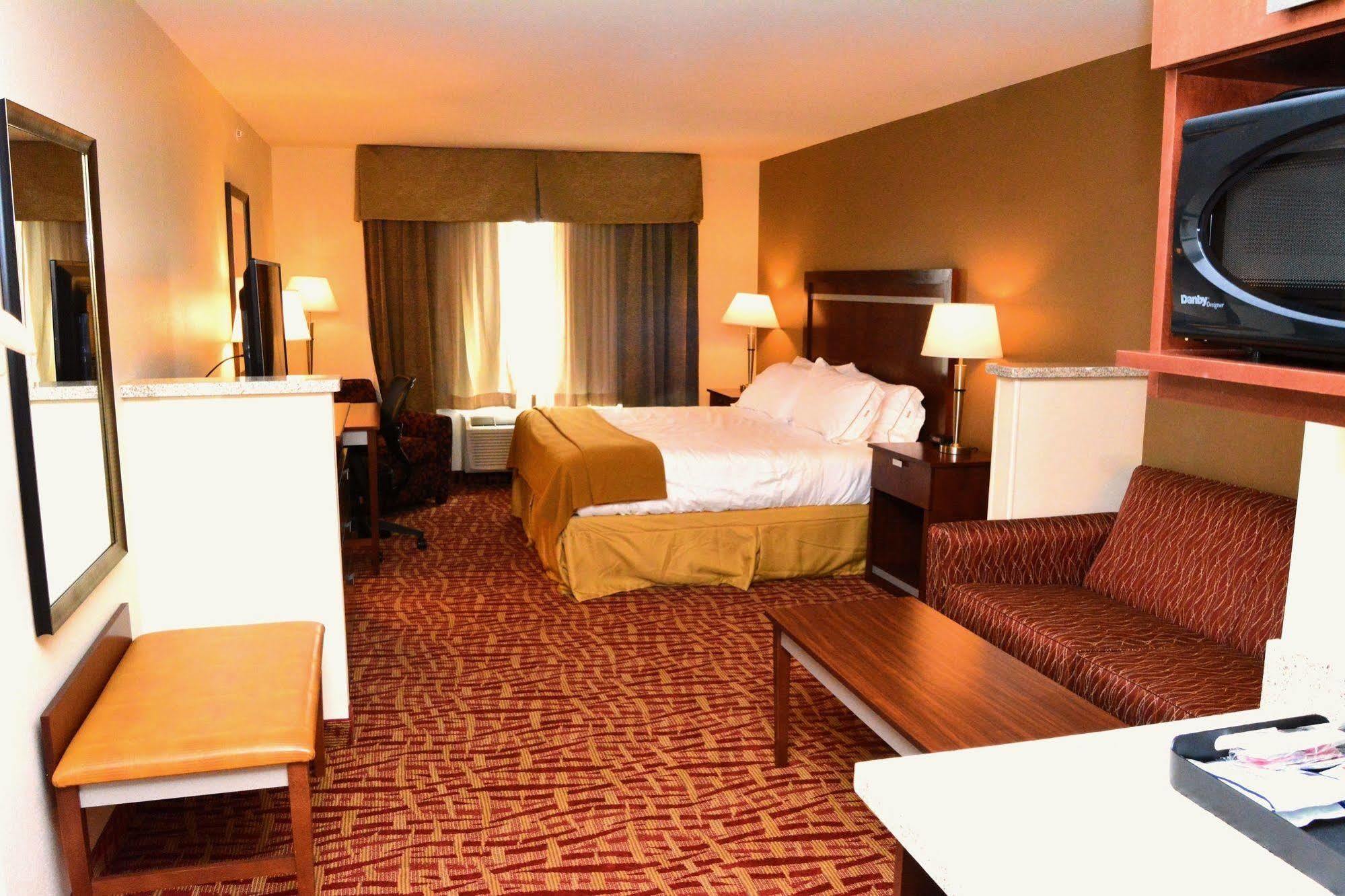 Holiday Inn Express & Suites Glendive By Ihg Экстерьер фото
